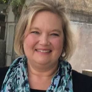 Meet your Posher, Lorraine